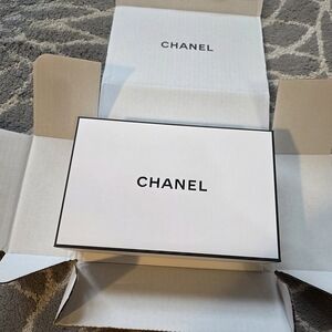 Chanel White Gift Box